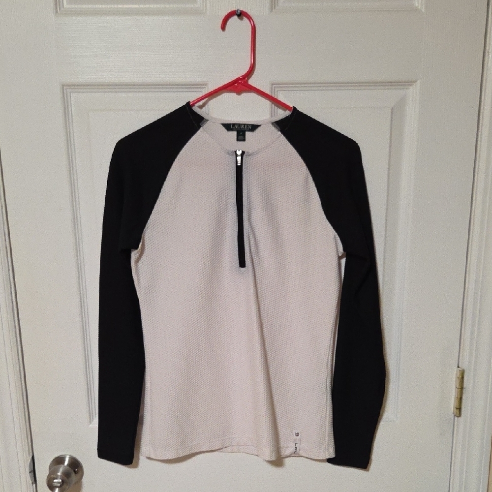 Women's Black and White Long Sleeve Top